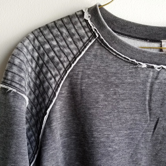 *LAST ONE* NWT gray burnout crewneck pullover - Picture 4 of 7